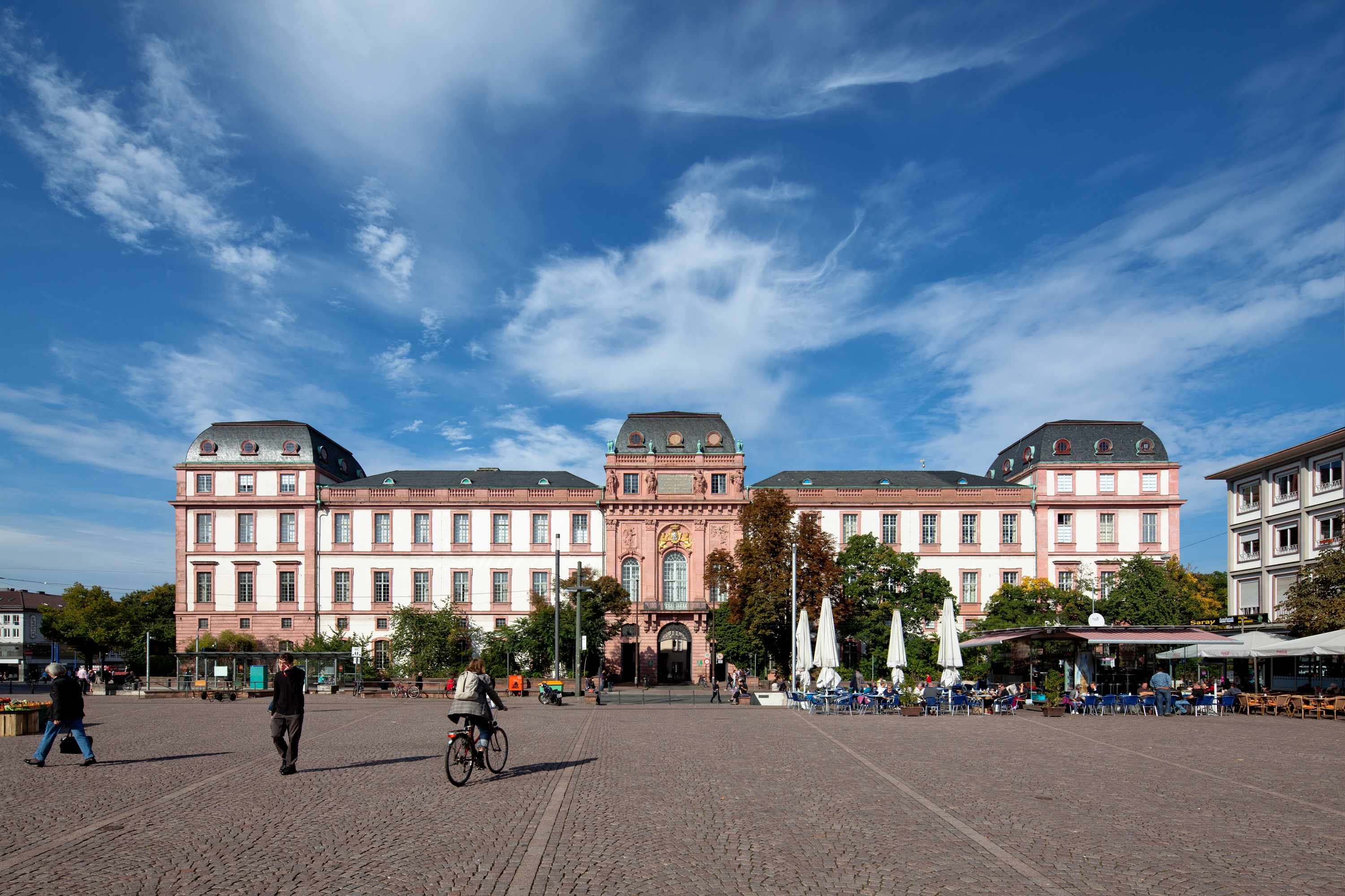 TU Darmstadt altes Hauptgebaeude